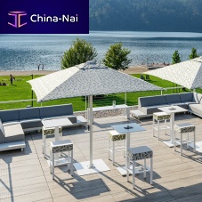 Square parasol CR MINroundrectangularmast-centered