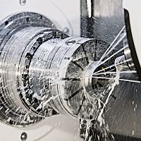 Magnetic clamping device high-accuracymodular