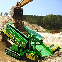 Recycling screening unit Kompaqfor miningmobilelinear vibrating