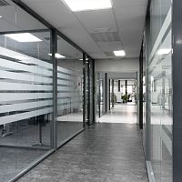 Fixed partition ZONNAglasscommercialfor offices