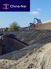 Erosion control biodegradable mat MULTIMATthree-dimensionalpolypropylenefor railroads