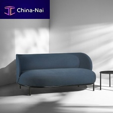Contemporary sofa Metizfabricbluemetal base