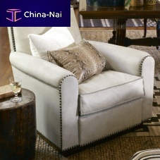 Traditional club chair COLORADOleathercushionwhite