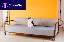 Contemporary sofa LUNGOfabricmetal baseon casters