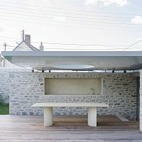 Contemporary table LAVALfiber-reinforced concreteconcrete baserectangular