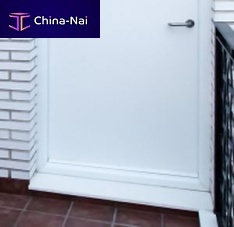 Door sealing profile